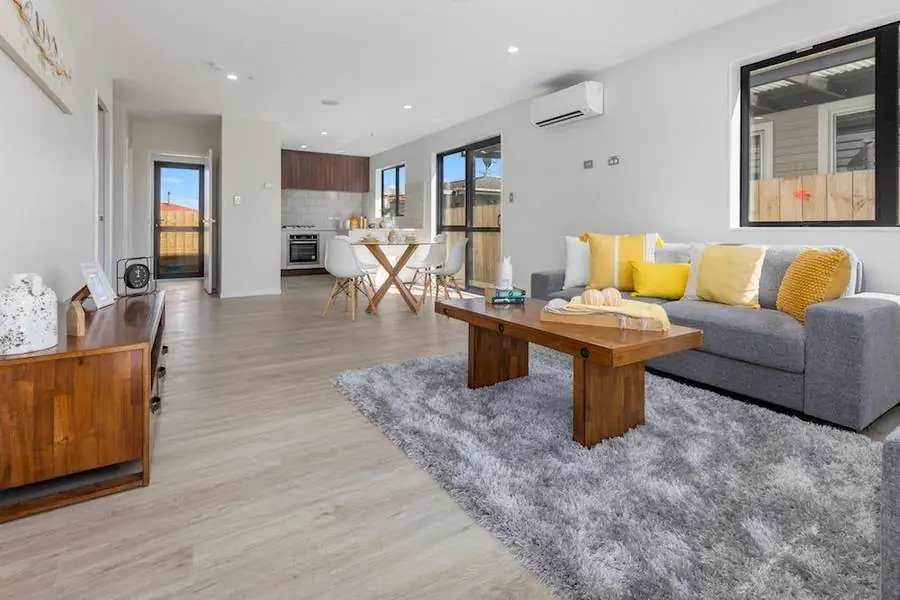 Old Wairoa Road — Living room
